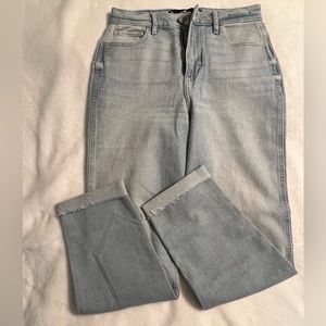 Hollister Mom Jeans